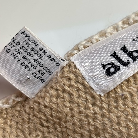 Vintage Albee Angora Blend Oversized Sweater Womens Large Beige Beaded Floral - Picture 8 of 10